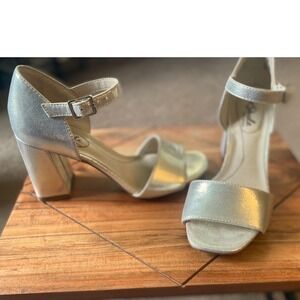 Life Stride Gold Shimmer Block‎ Heel Ankle Strap Sandal Evening Party 5.5M NWOT